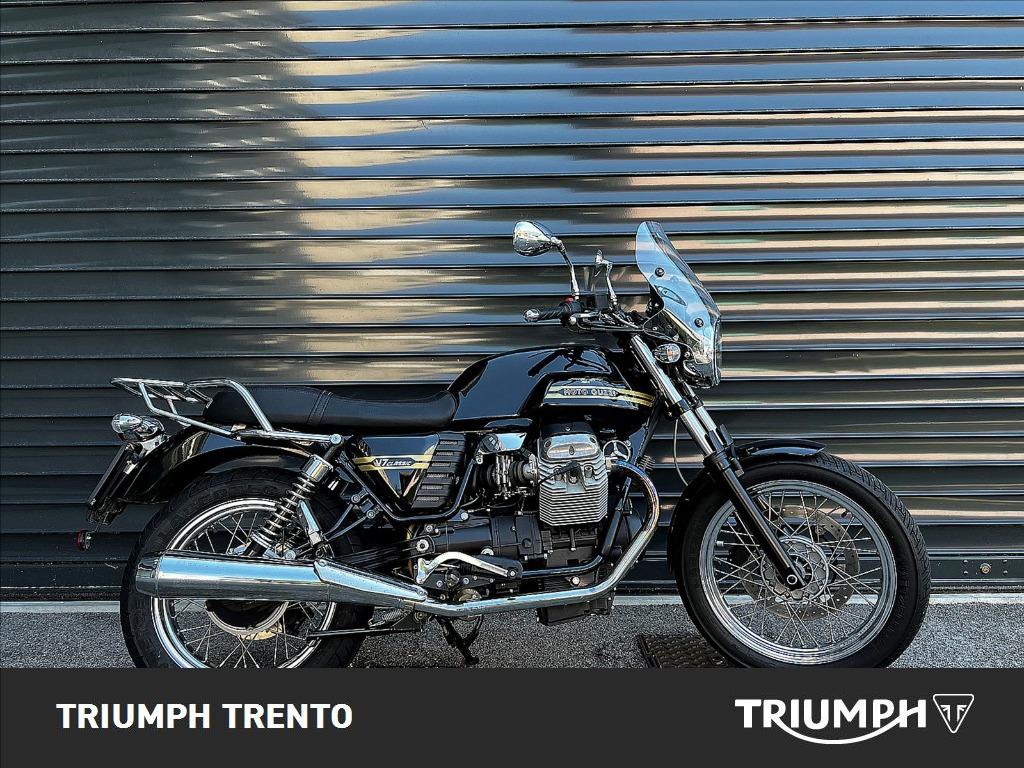 MOTO GUZZI V7 750 Classic