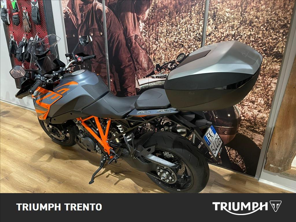 KTM 1290 Super Duke GT