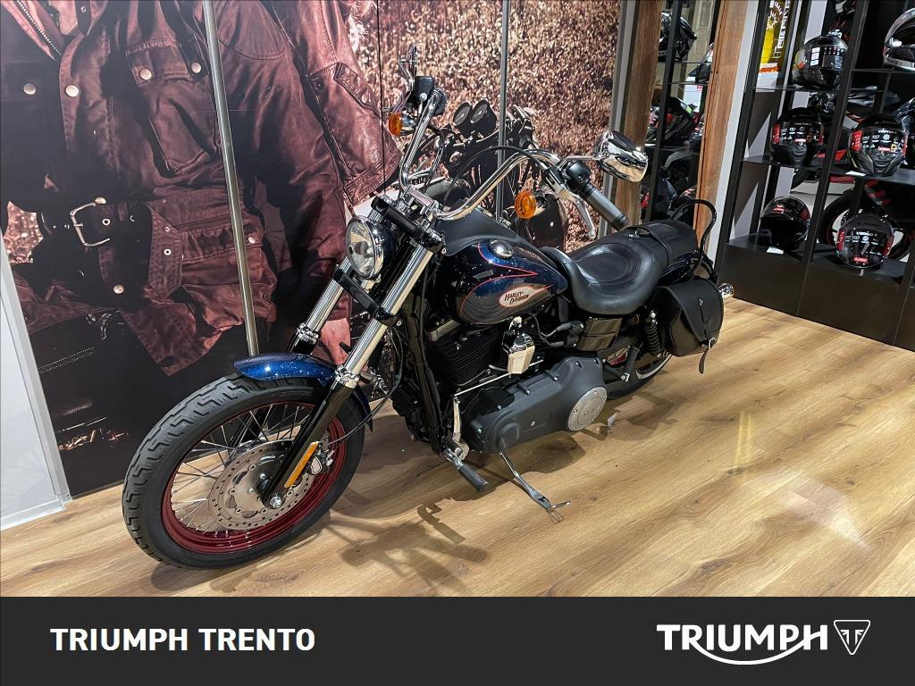 HARLEY DAVIDSON Dyna Street Bob 1690 