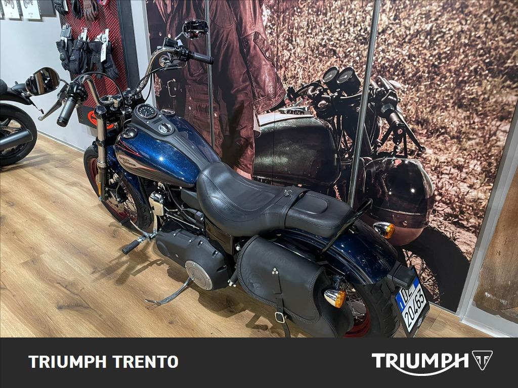 HARLEY DAVIDSON Dyna Street Bob 1690 