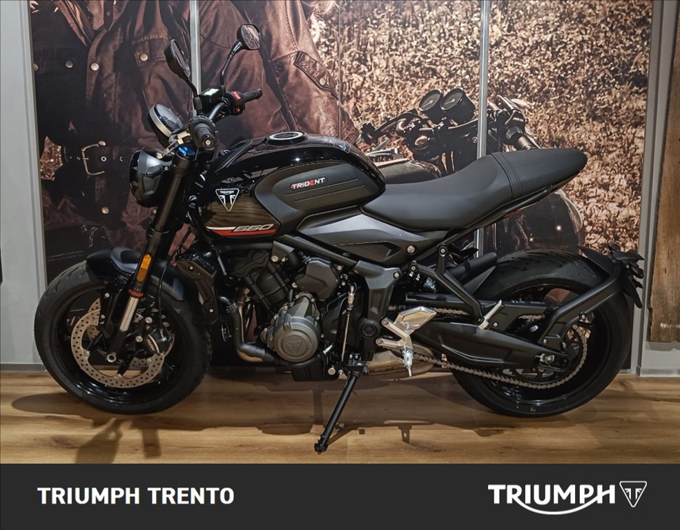 TRIUMPH Trident 660 Jet Black Abs