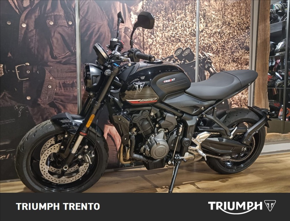 TRIUMPH Trident 660 Jet Black Abs