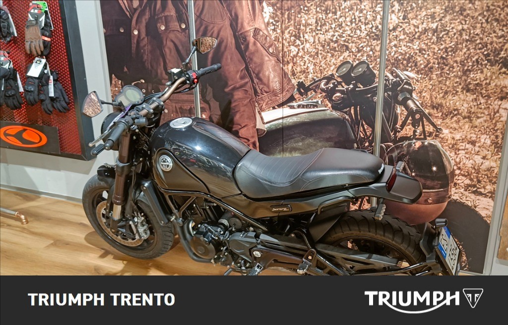 BENELLI Leoncino 500 E4